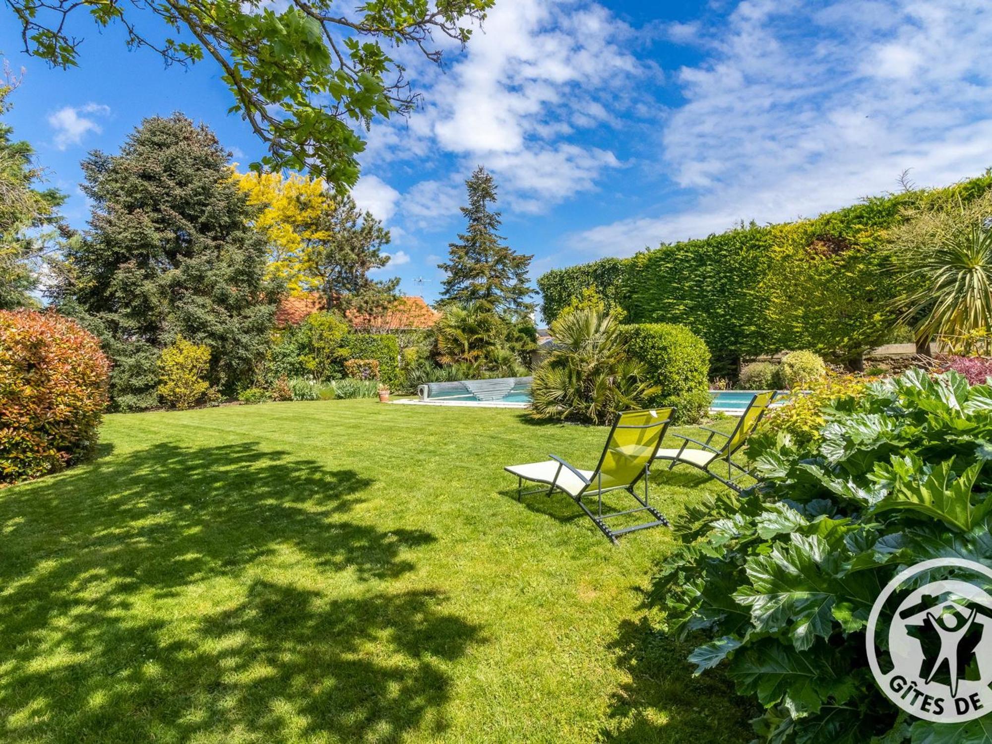 Sejour De Charme Avec Piscine A Saint-Georges-Sur-Layon, Proche De Saumur Et Des Chateaux De La Loire - Fr-1-622-81 Bed & Breakfast Doue-en-Anjou Bagian luar foto